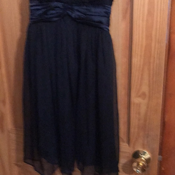 Beautiful Forever 21 dress dark navy blue! - Picture 3 of 9